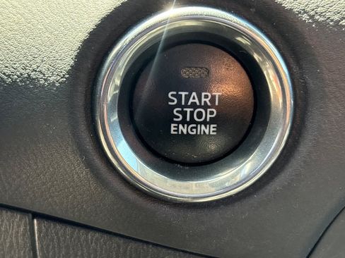 Used 2019 MAZDA CX-5 Touring FWD image 24