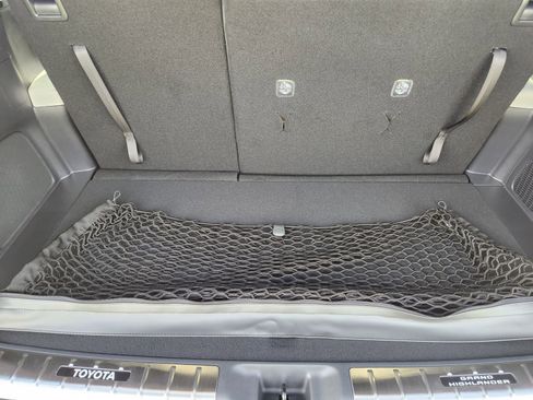 New 2026 Toyota Grand Highlander AWD Hybrid image 28