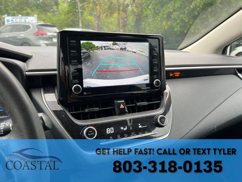 Used 2022 Toyota Corolla LE FWD image 16
