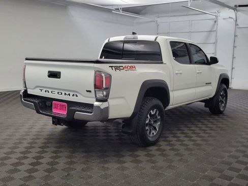 Used 2023 Toyota Tacoma TRD Off-Road image 8