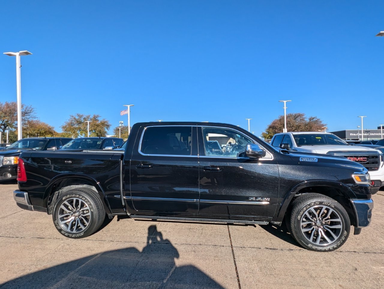 Used 2025 RAM 1500 Limited AWD/4WD image 3
