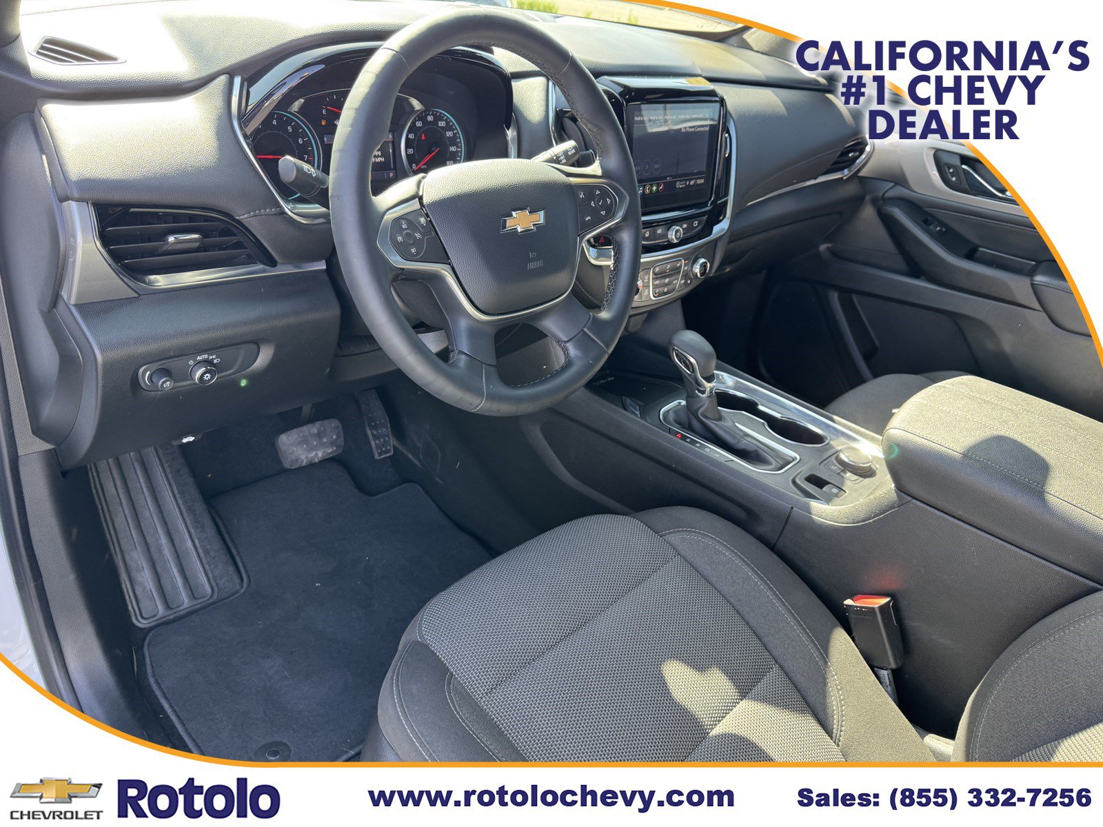 Used 2023 Chevrolet Traverse LT FWD image 16