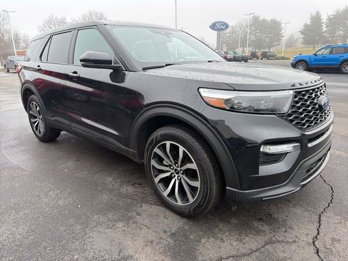 Used 2021 Ford Explorer ST image 5