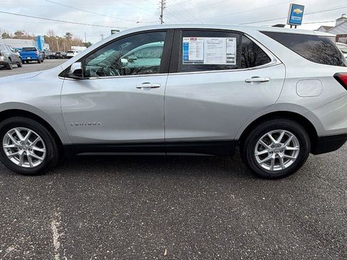 Used 2022 Chevrolet Equinox LT FWD image 8