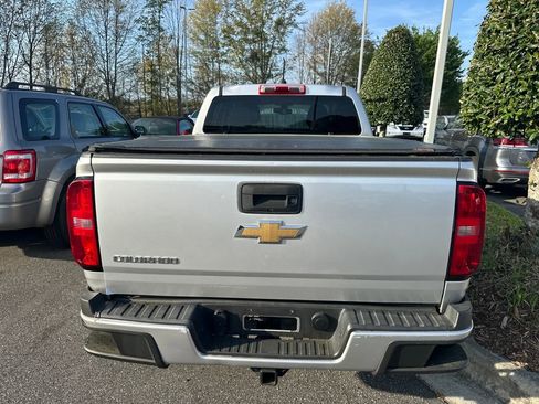 Used 2016 Chevrolet Colorado W/T w/ WT Convenience Package image 3