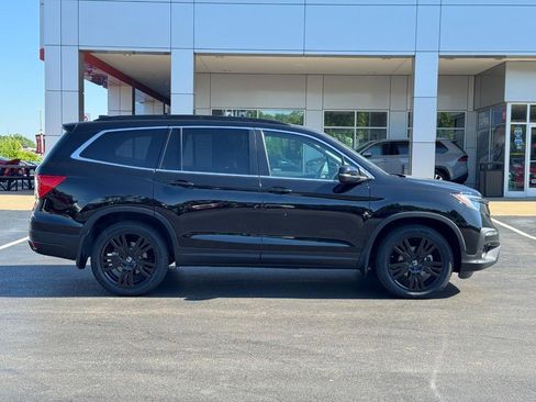 Used 2022 Honda Pilot Special Edition image 2