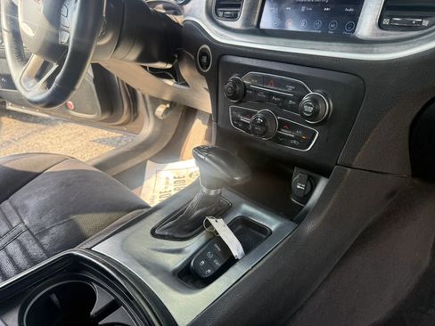Used 2017 Dodge Charger R/T RWD image 24