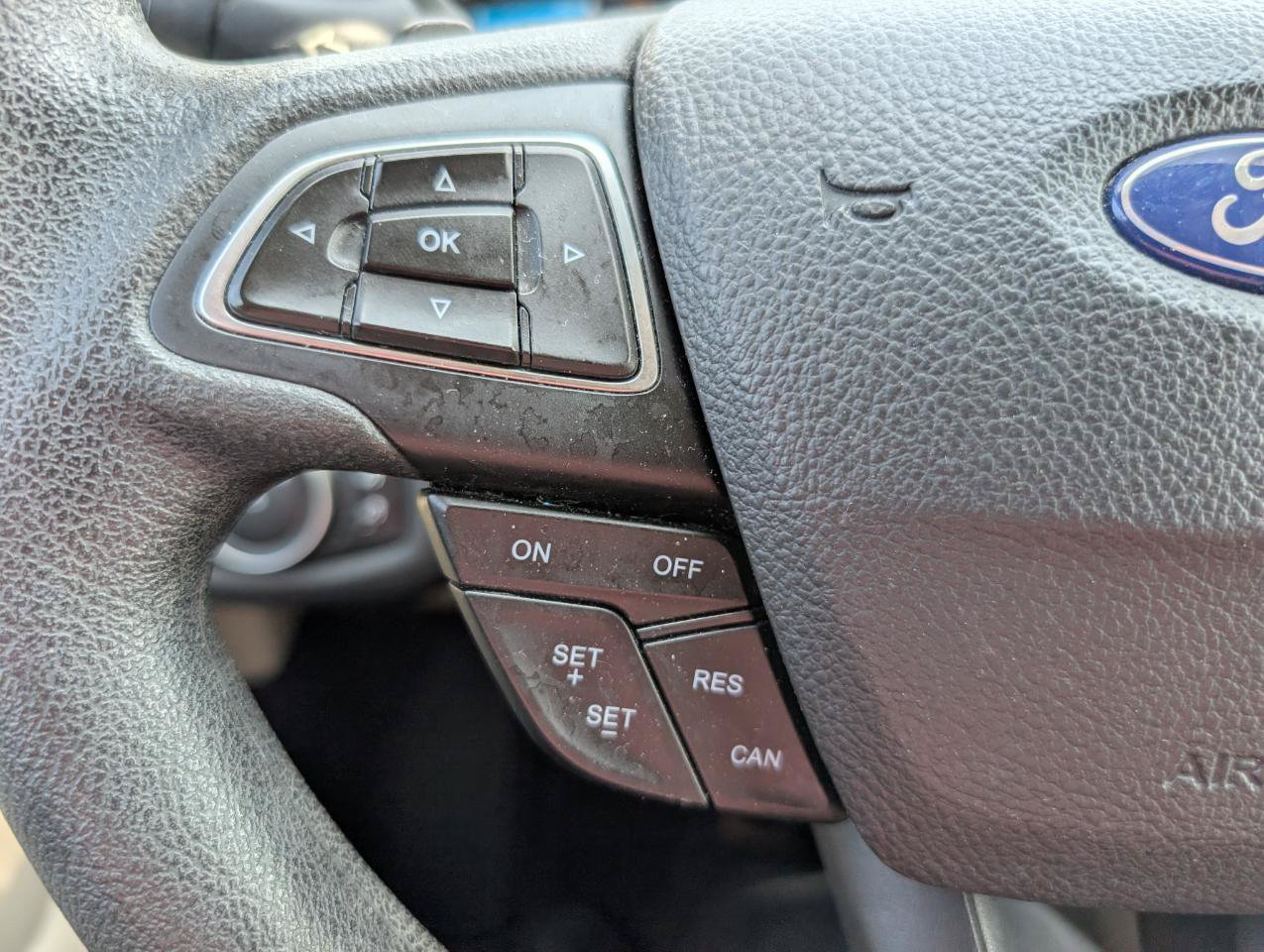 Used 2017 Ford Escape SE FWD image 20