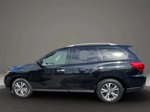Used 2018 Nissan Pathfinder SV FWD image 8