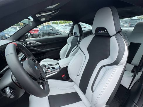 Used 2027 BMW M4 xDrive Competition w/ Executive Package AWD/4WD image 15