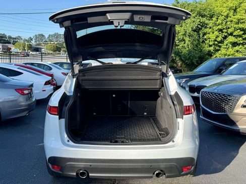 Used 2017 Jaguar F-PACE R-Sport AWD/4WD image 5