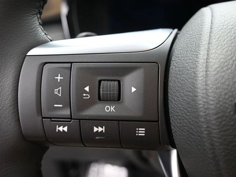 Used 2025 INFINITI QX60 Luxe w/ Vision Package image 15