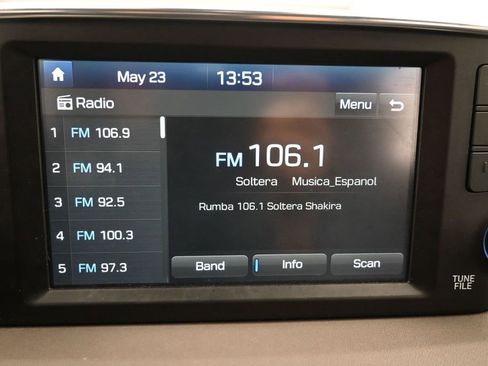 Used 2019 Hyundai Santa Fe SE AWD/4WD image 15