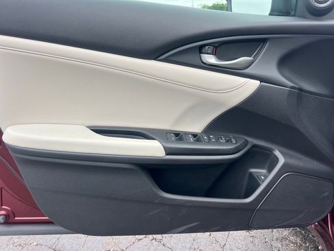 Used 2019 Honda Insight Touring image 11
