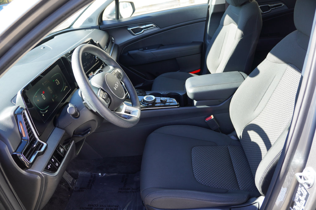 Certified 2024 Kia Sportage LX AWD/4WD image 15