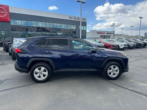Used 2021 Toyota RAV4 XLE AWD/4WD image 12