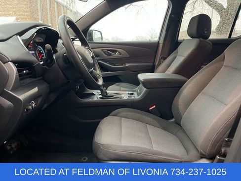 Certified 2023 Chevrolet Traverse LT image 18
