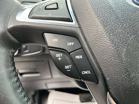 Used 2017 Ford Edge SEL w/ Equipment Group 201A FWD image 31