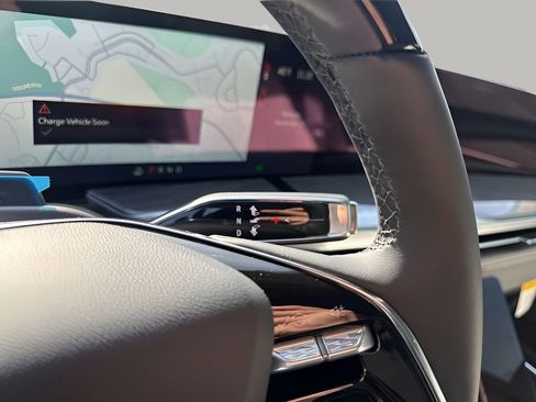 New 2026 Cadillac Escalade IQ Luxury 1 image 32