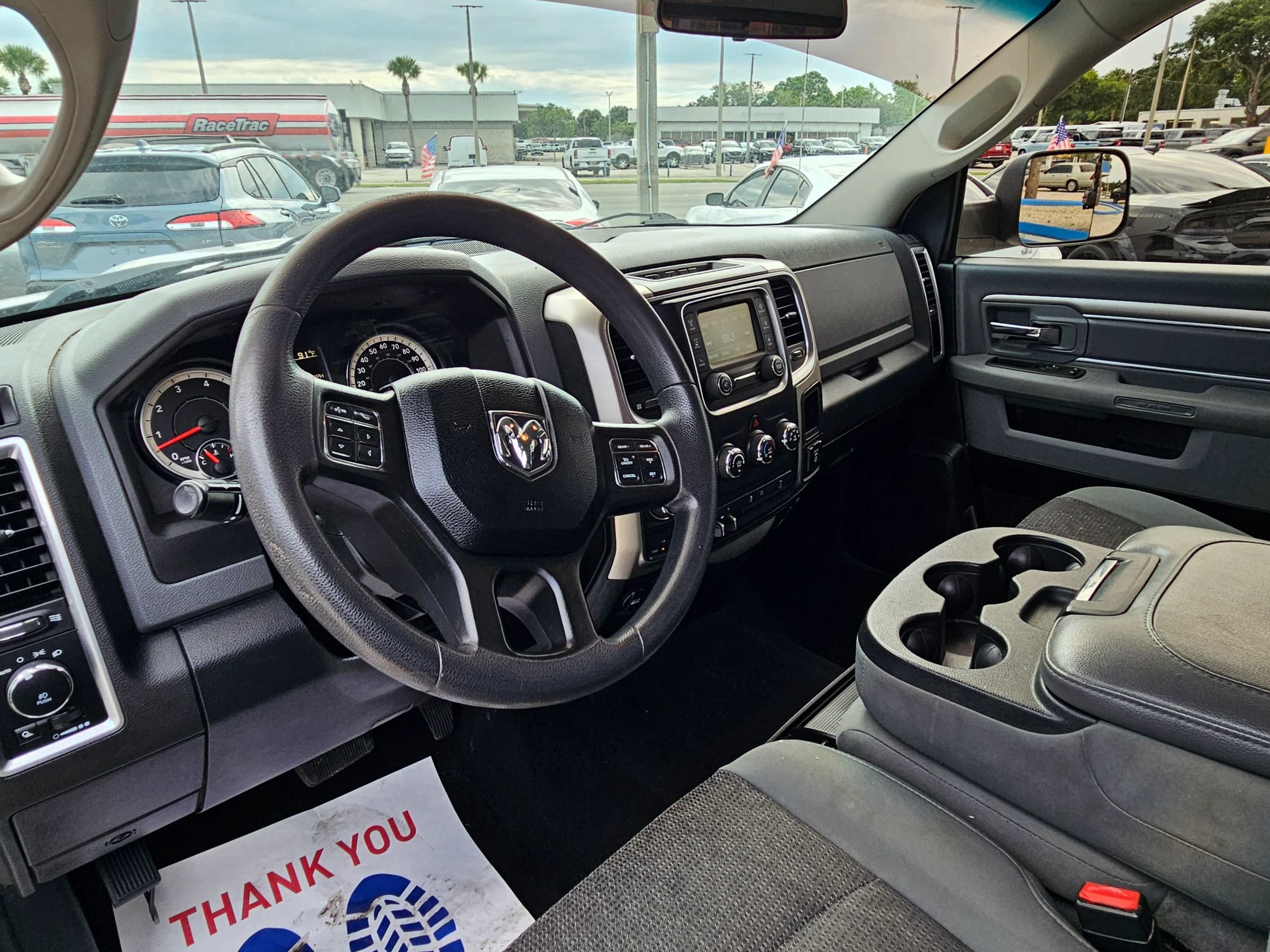 Used 2018 RAM 1500 Classic SLT AWD/4WD image 15