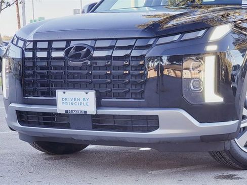 New 2025 Hyundai Palisade SEL image 3