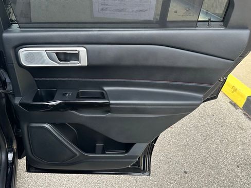 Used 2023 Ford Explorer ST w/ Equipment Group 401A image 28