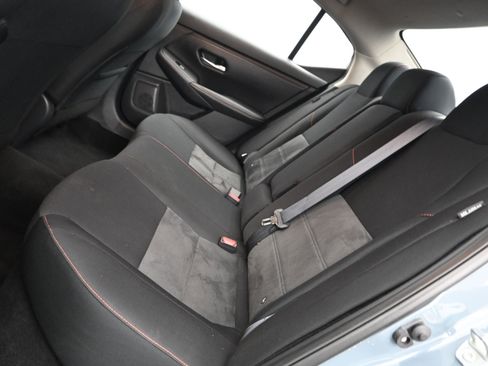 Used 2025 Nissan Sentra SR image 11