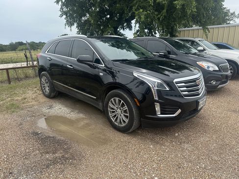Used 2017 Cadillac XT5 Luxury w/ Driver Awareness Package FWD image 1