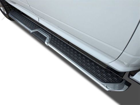 Used 2024 RAM 2500 Big Horn image 14