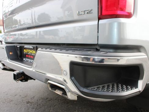 Used 2023 Chevrolet Silverado 1500 LTZ AWD/4WD image 40