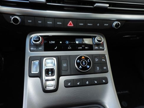 Used 2025 Hyundai Palisade Calligraphy AWD/4WD image 22