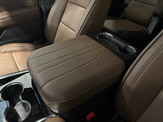 Used 2026 Chevrolet Tahoe High Country w/ Sun And Tow Package AWD/4WD image 29