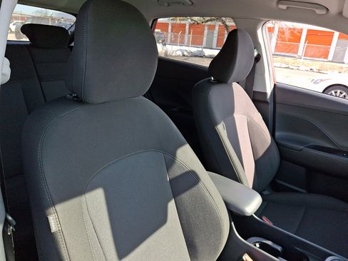 Used 2025 Hyundai Kona SEL image 13