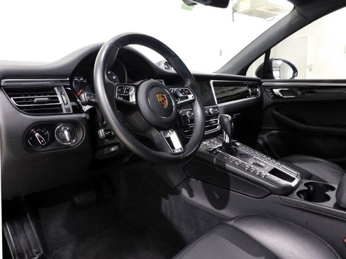 Used 2021 Porsche Macan GTS AWD/4WD image 27