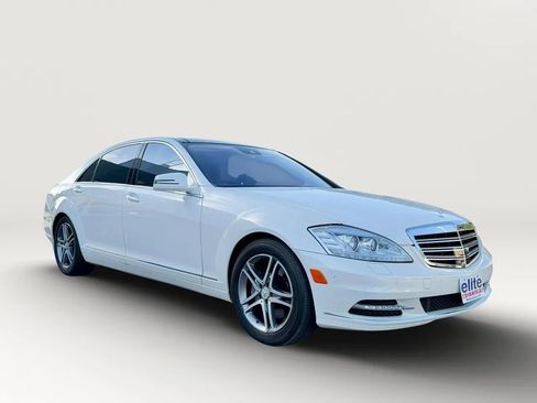 Used 2010 Mercedes-Benz S 550 4MATIC image 1