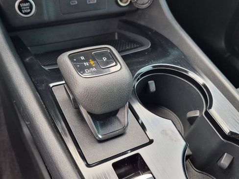 Used 2022 Nissan Rogue SV AWD/4WD image 20