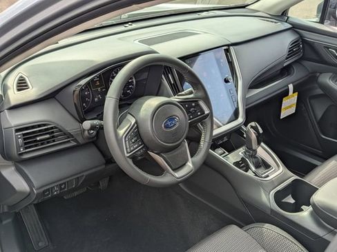 Used 2025 Subaru Outback Premium w/ Popular Package #1A image 12