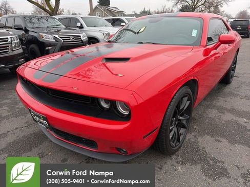 Used 2017 Dodge Challenger SXT w/ Blacktop Package image 1