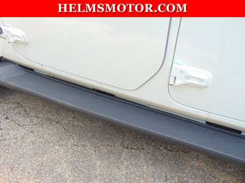 New 2025 Jeep Wrangler Sahara image 14