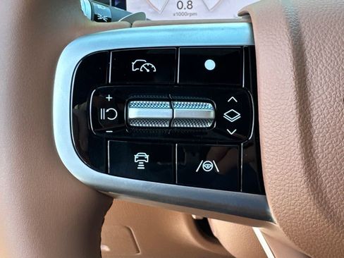 New 2026 Genesis GV70 2.5T Advanced AWD/4WD image 25