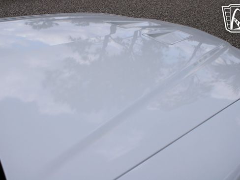 Used 1988 Ford Thunderbird RWD image 26