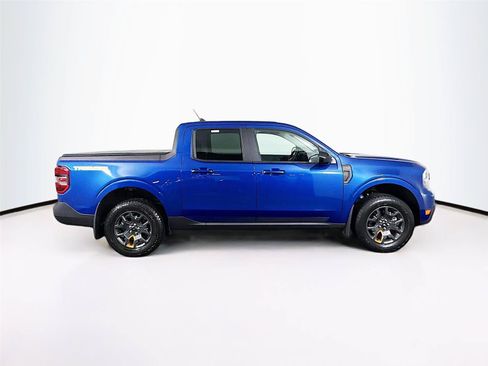 Used 2024 Ford Maverick Tremor w/ Tremor Off-Road Package AWD/4WD image 12