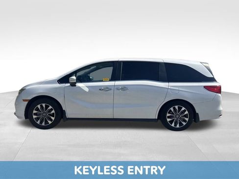 Used 2024 Honda Odyssey EX-L image 3