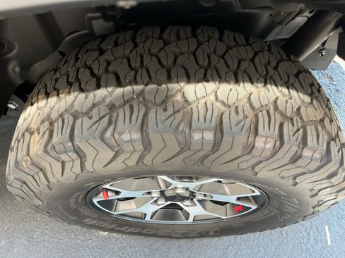 Certified 2022 Jeep Wrangler Unlimited Rubicon w/ LED Lighting Group AWD/4WD image 29