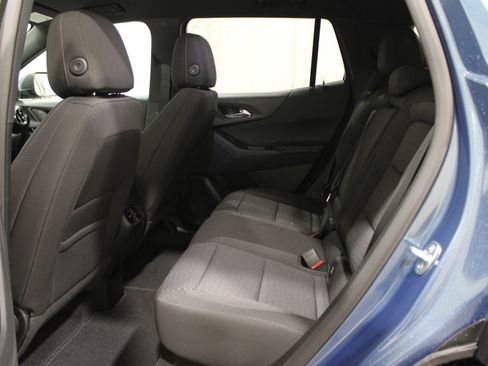 New 2026 Chevrolet Equinox LT image 26