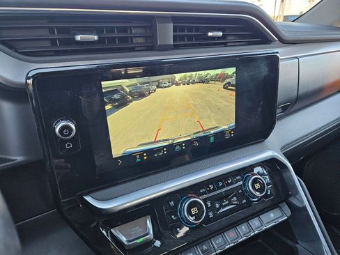 Used 2022 GMC Sierra 1500 Denali w/ Denali Carbonpro Edition image 17