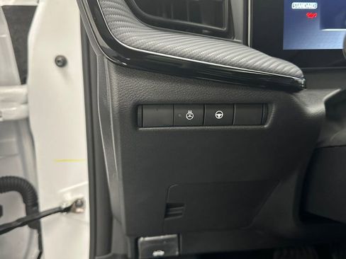 New 2026 Nissan Kicks SR w/ SR Premium Package image 21