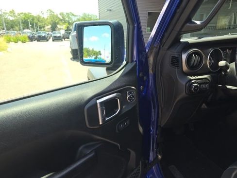 Used 2020 Jeep Wrangler Unlimited Sport S AWD/4WD image 11
