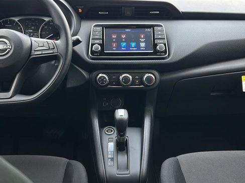 Certified 2025 Nissan Kicks Play S FWD image 19