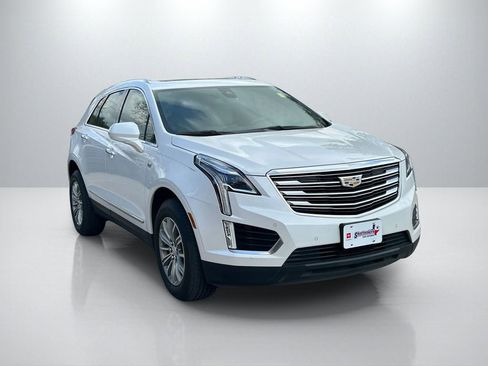 Used 2019 Cadillac XT5 Luxury image 3